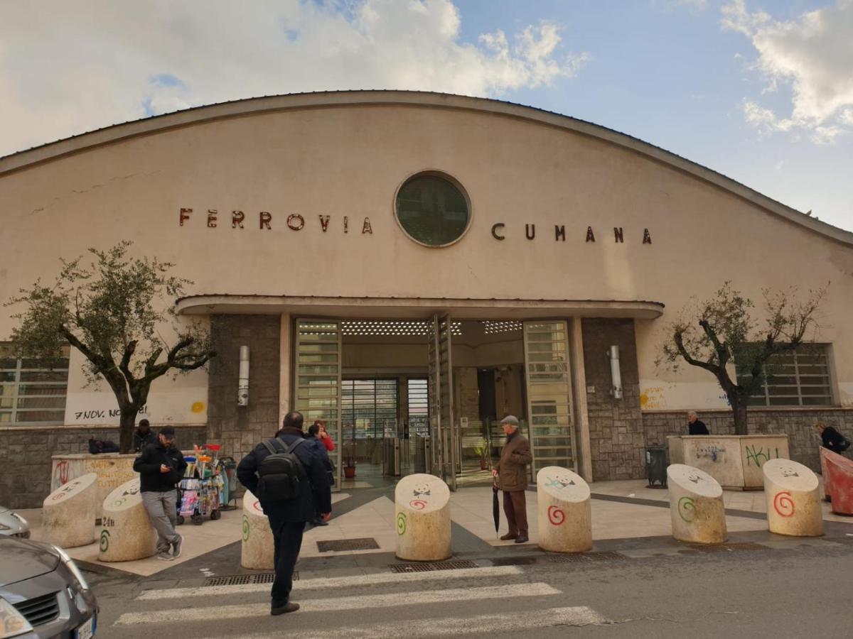 Dimora Costantino Nápoles Exterior foto